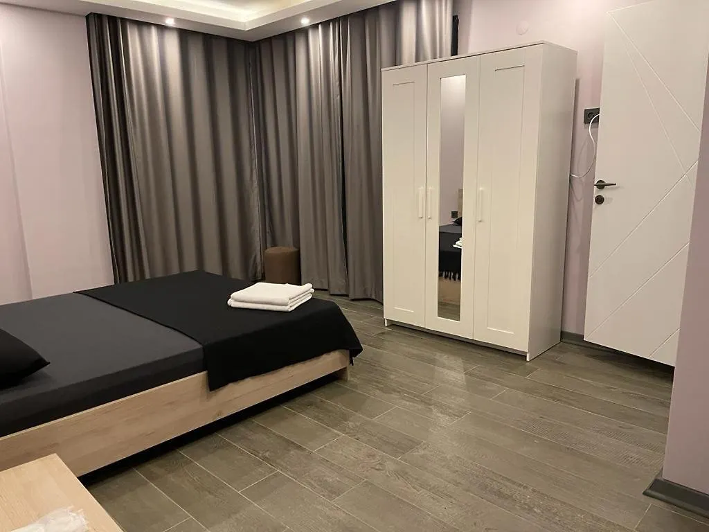 Oezel Havuz Ve Deniz Manzarali Yeni Villa Kusadasi 0*,  Turkey